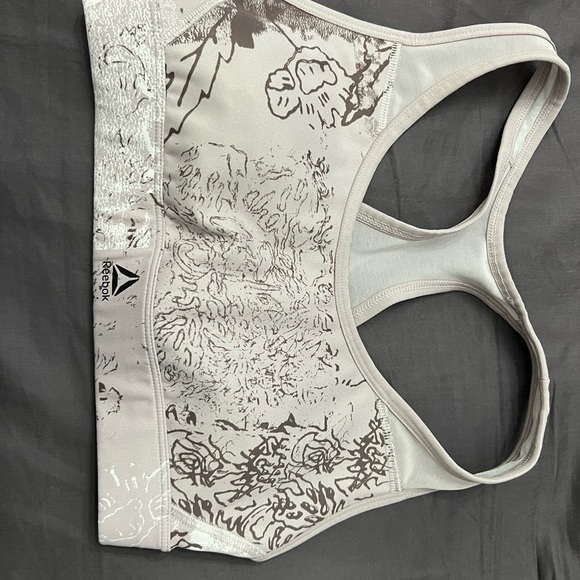 Adidas workout set - Picture 3 of 7